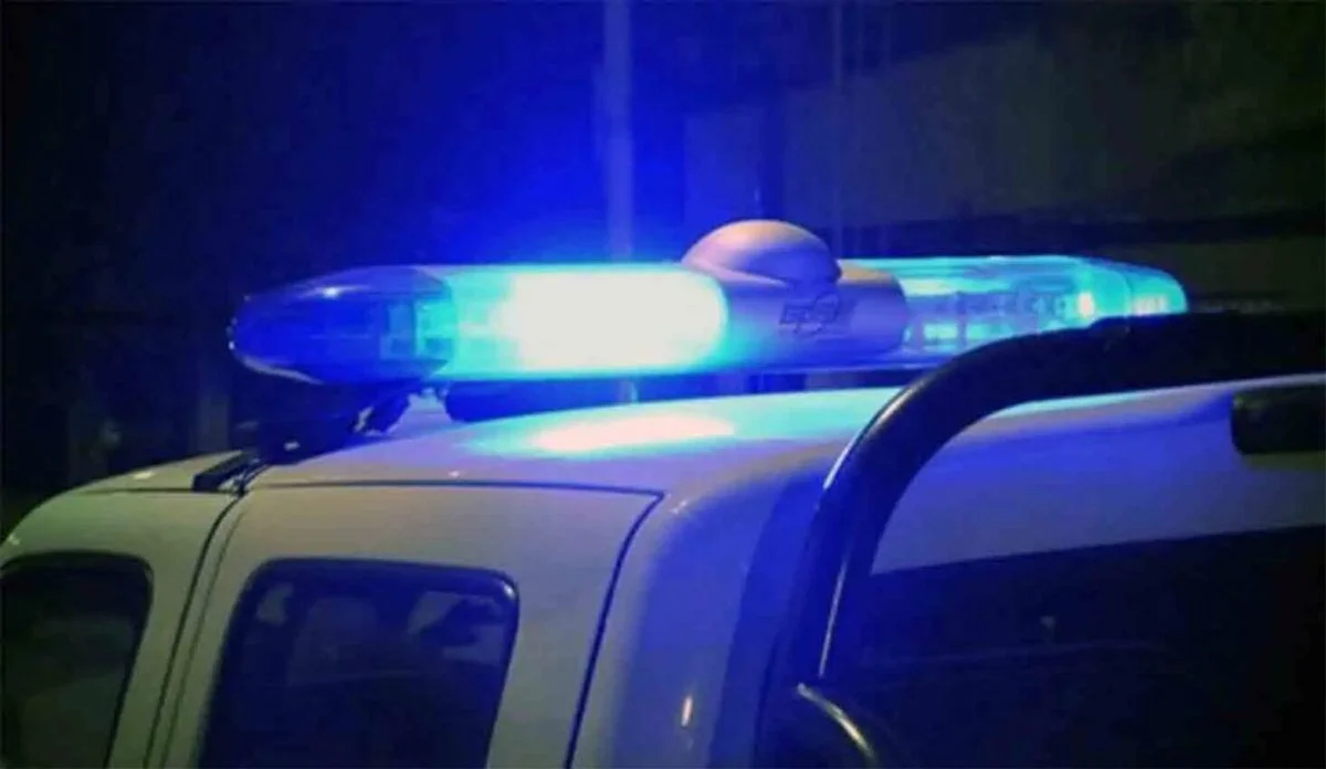 sirena-policia-noche-patrullero-001-1